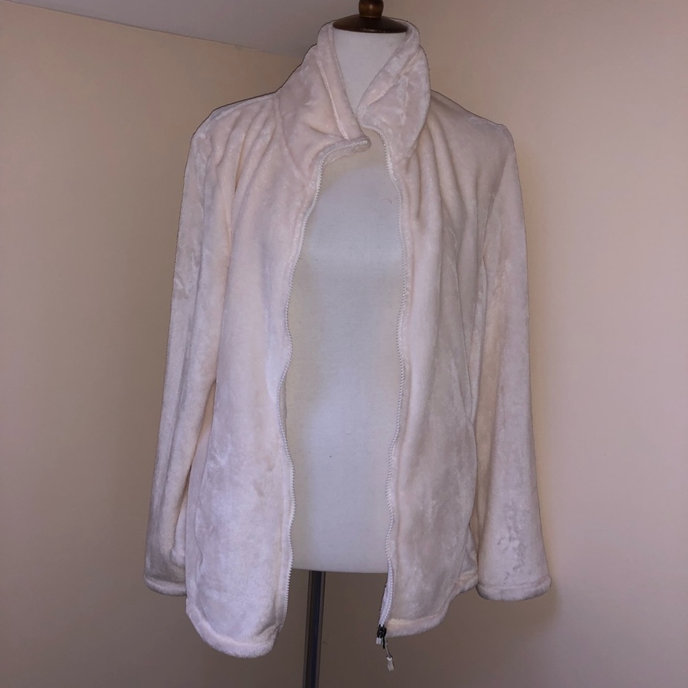 Cream Fuzzy Heatkeep Jacket - Picture 4 of 6